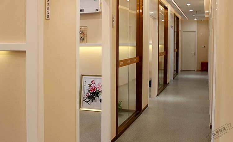 南京立登尔口腔庐山路门诊环境图