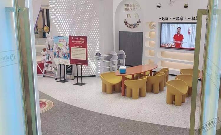 德伦口腔(南海映月湖分院)环境图