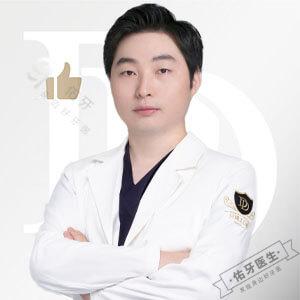 郑超群牙医logo图